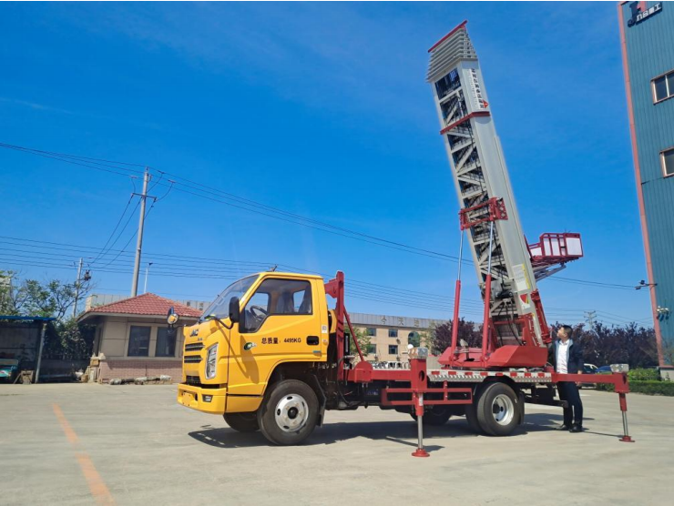 南江云梯车出租费用解析：如何选择更具性价比的服务