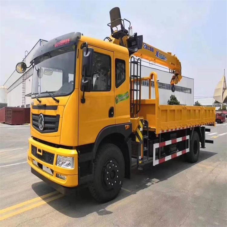 南江附近找一辆随车吊出租